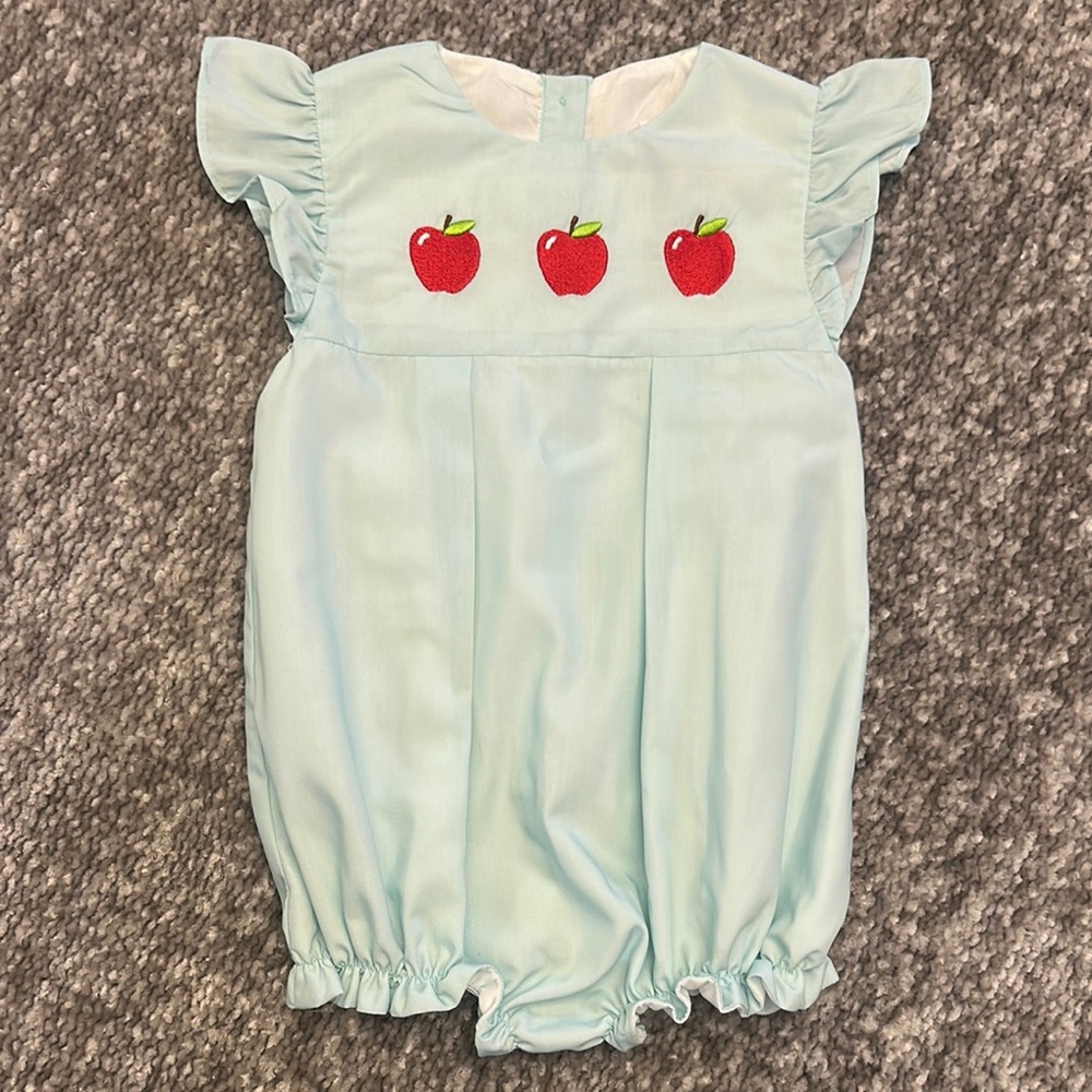 NWOT The Smocking Place Light Blue bubble Romper with Apple Embroidery 12mo